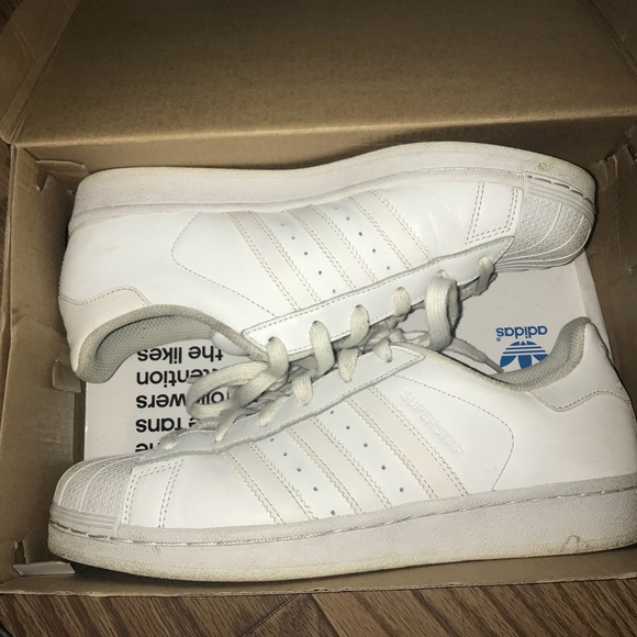 All white adidas superstars - Picture 4 of 5